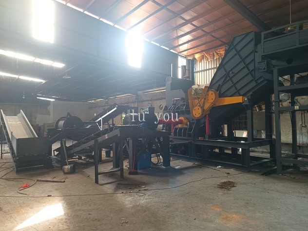 廣東200型破碎機交付